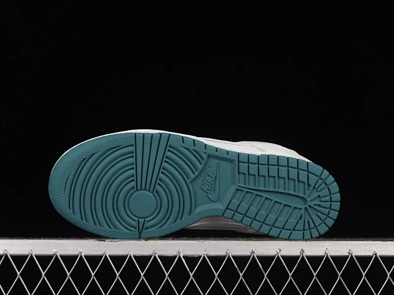 All categories Nk SB Dunk series Nk SB Dunk Low low-top sneakers Nk SB Dunk Low white green SB low-top sports and leisure sneakers FD9911-101